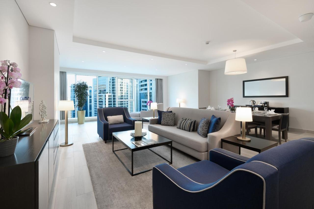 Centara West Bay Hotel & Residences 도하 외부 사진 A living room in a typical apartment